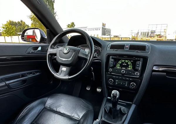 Skoda Octavia cena 36700 przebieg: 199000, rok produkcji 2011 z Radom małe 352